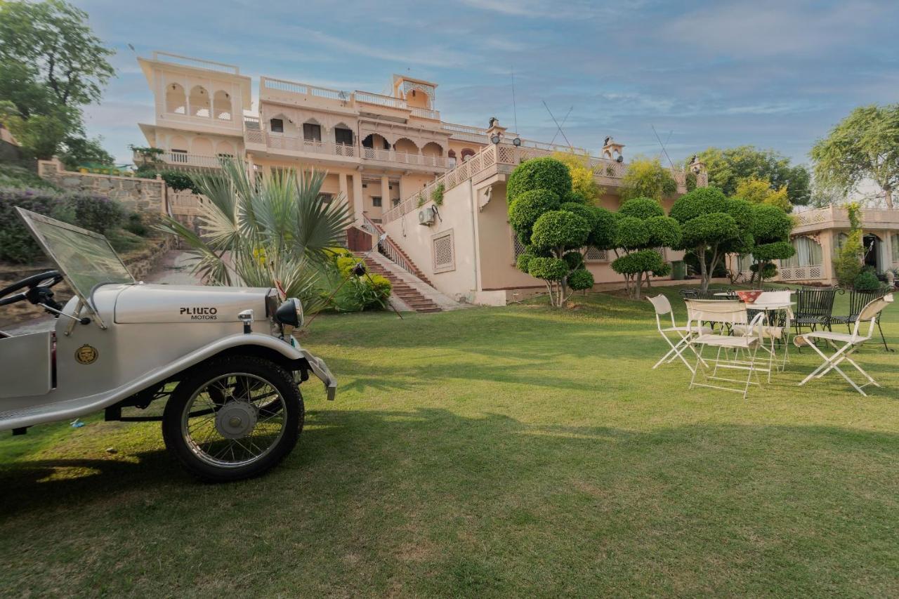 Fort Beejwar Chauhan By Aayams Neemrana Shahjahanpur Exteriör bild